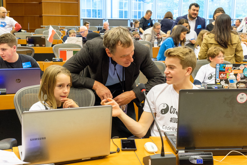 Luděk Niedermayer at CoderDojo event in the European Parliament