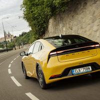 Lw_230811_toyota_prius_prague_cz_lr_0021-1-735x400